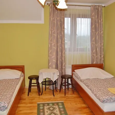 Apartmán Pod Dzika Roza Baligród Exteriér fotografie